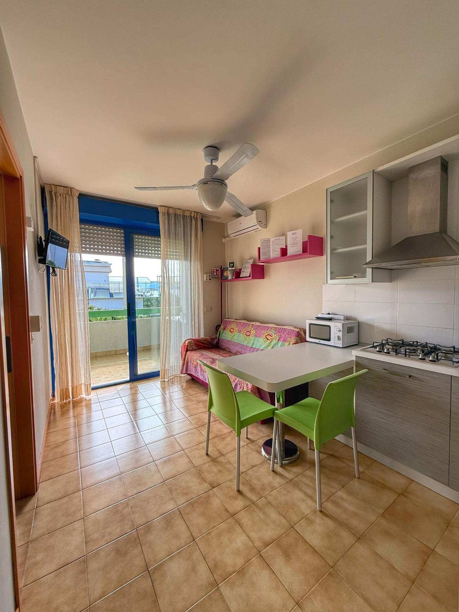 Grazioso Appartamento N 66 A Bibione A 100 Mt Dal Mare Екстер'єр фото